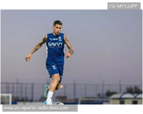 罗马诺透露坎塞洛期待巴萨决策国米已同意球员互换方案