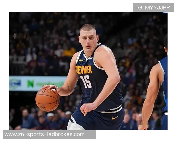 本赛季约基奇与弗拉格双双领跑球队总得分篮板助攻和抢断统计 本赛季约基奇与弗拉格双双领跑球队总得分篮板助攻和抢断统计